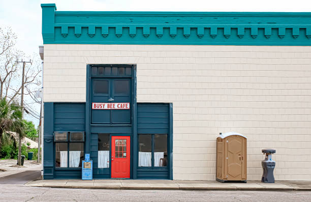 Porta potty rental for outdoor events in Altoona, IA